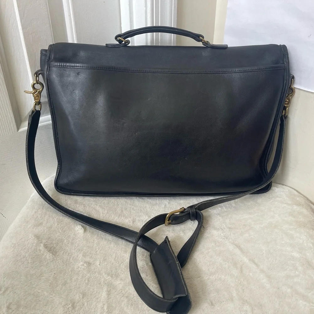 Coach Vintage Black Leather briefcase GUC